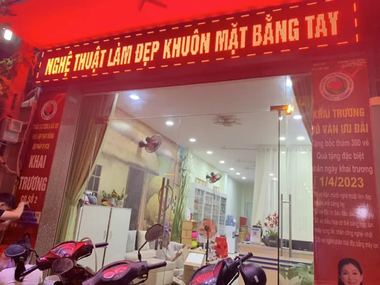 chuan bị khai trương